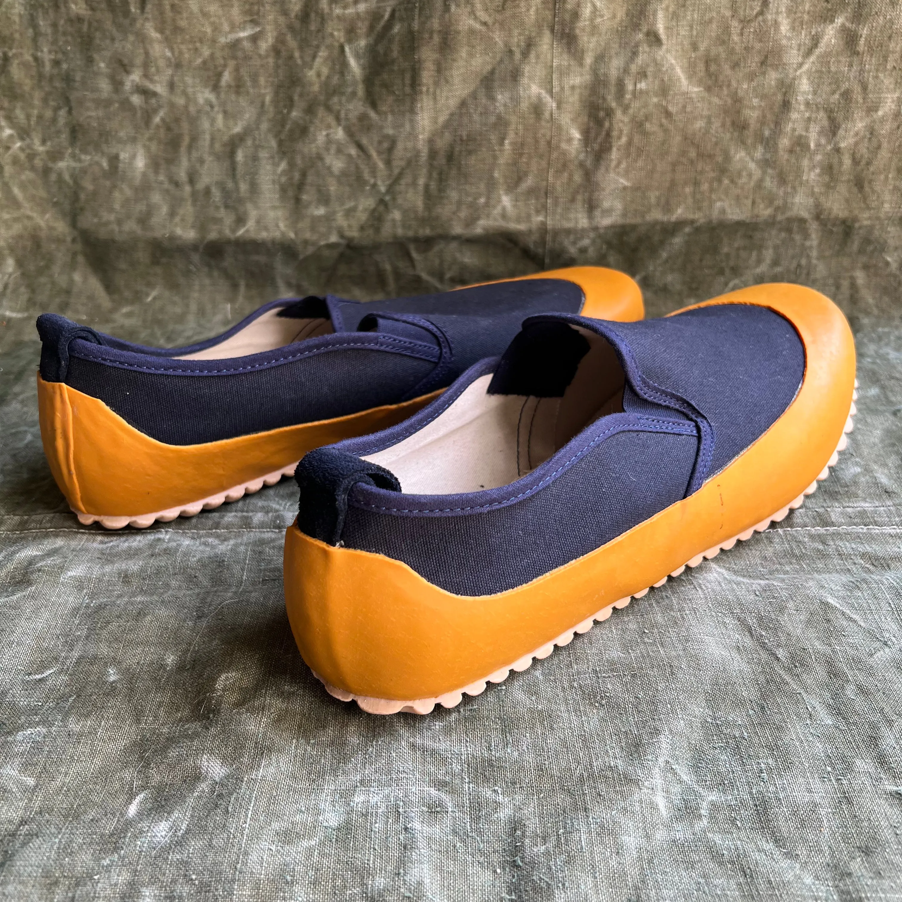 ARCHIVE SALE - MARINE SLIP ON, NAVY/YELLOW