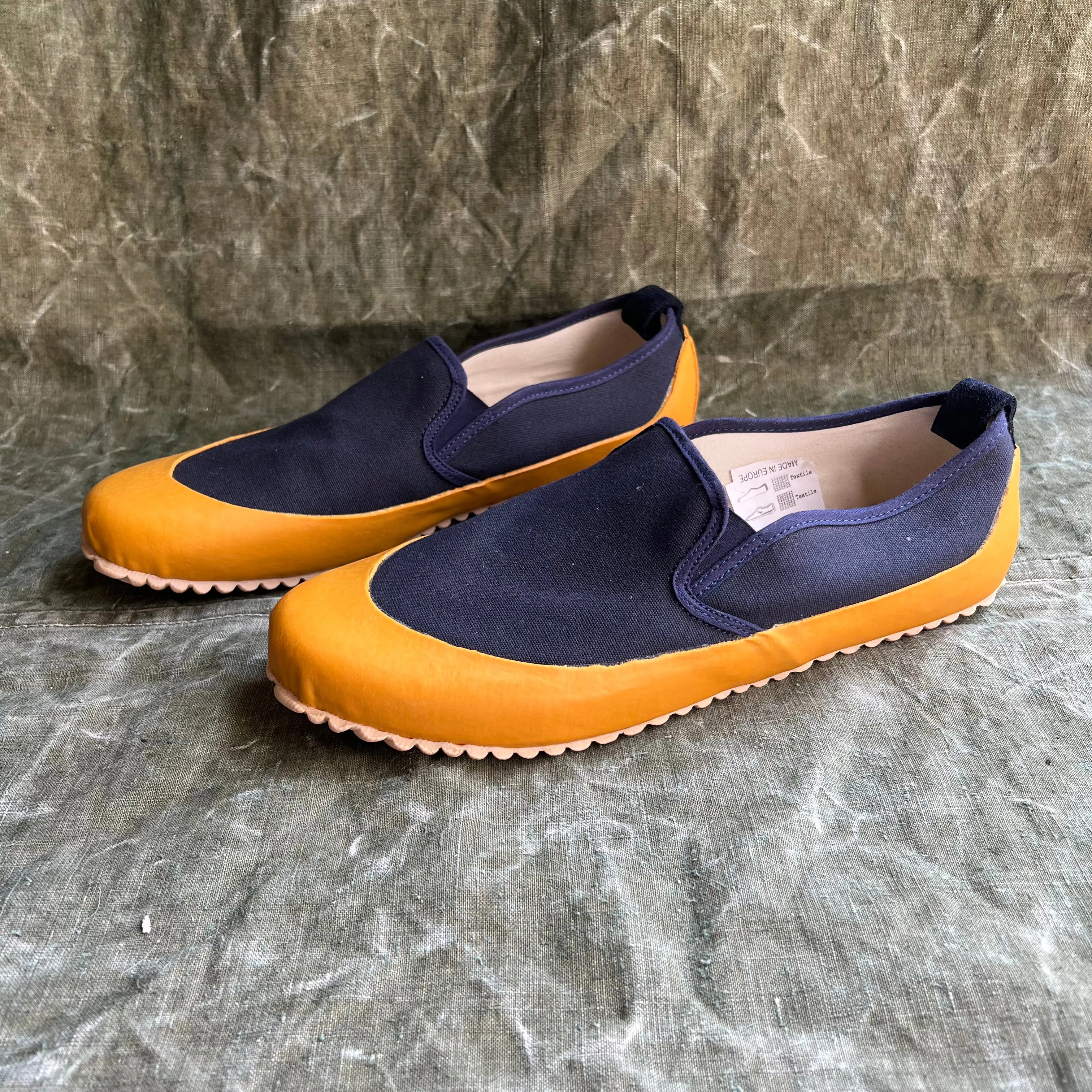 ARCHIVE SALE - MARINE SLIP ON, NAVY/YELLOW