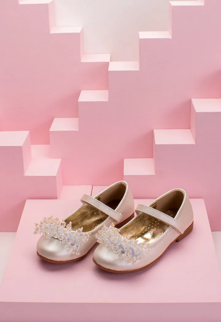 Beads Embellished Flat Shoes