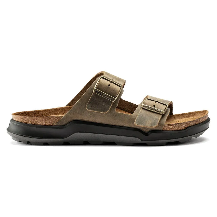 'Birkenstock' Men's Arizona Rugged Oiled Leather Sandal - Faded Khaki