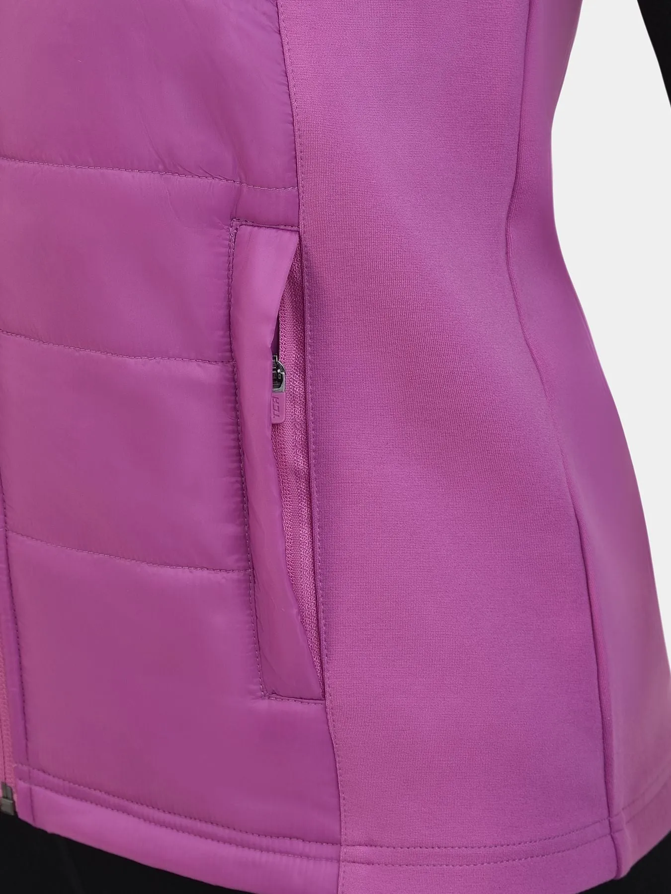 Excel Padded Running Gilet For Women With Zip Pockets & Reflective Strips