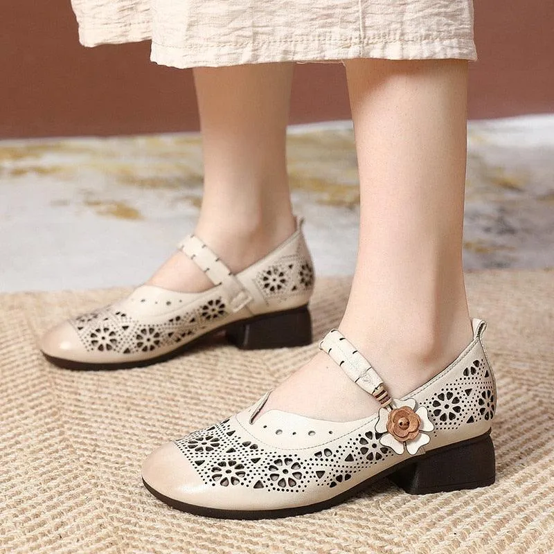 GQ224 Fashion Pumps - Hollow Soft Leather Casual Shoes