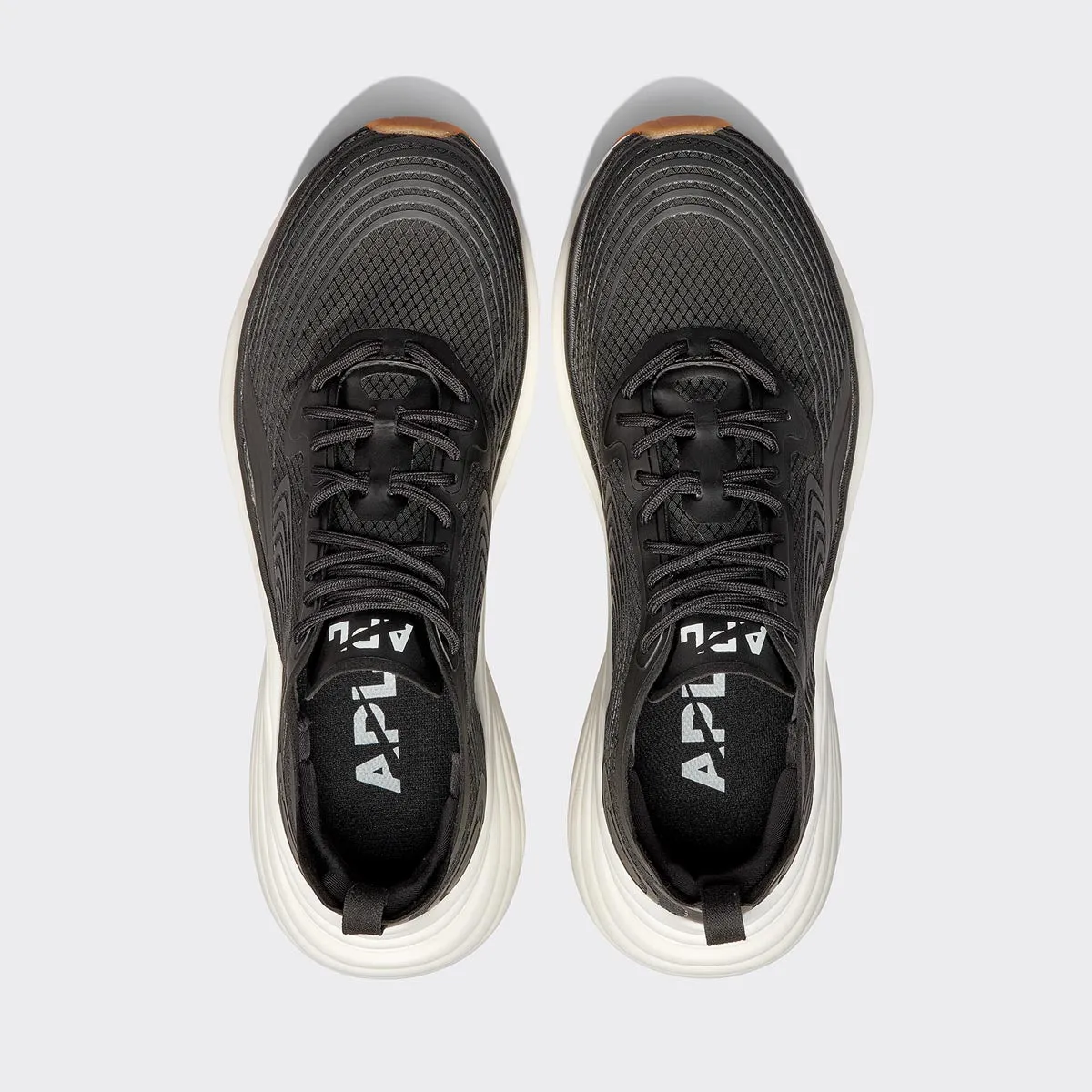 Men's Streamline Black / White / Gum