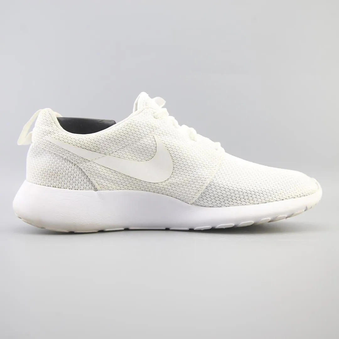 NIKE  ROSHE ONE