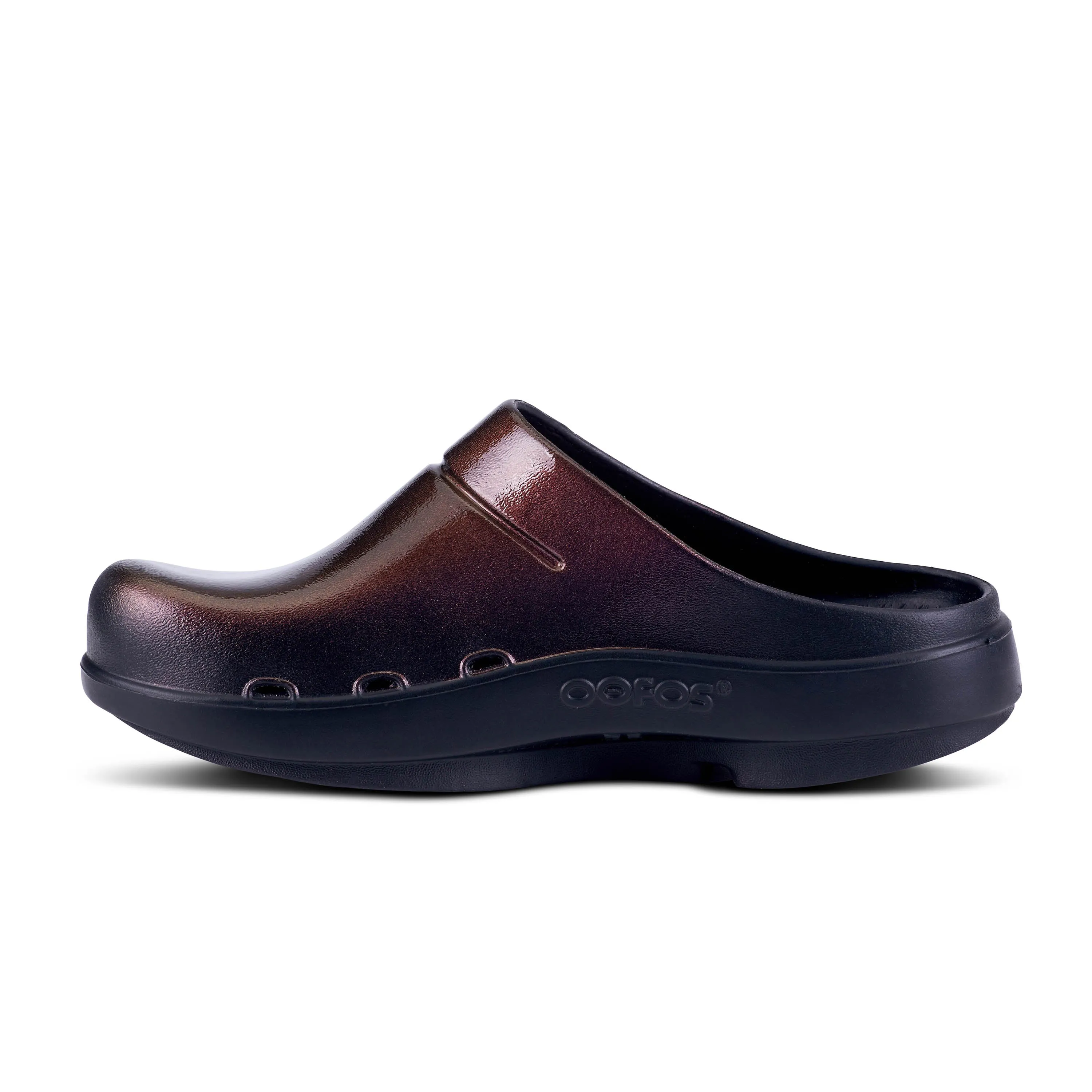 'OOFOS' Women's OOcloog Luxe Slip On - Cabernet