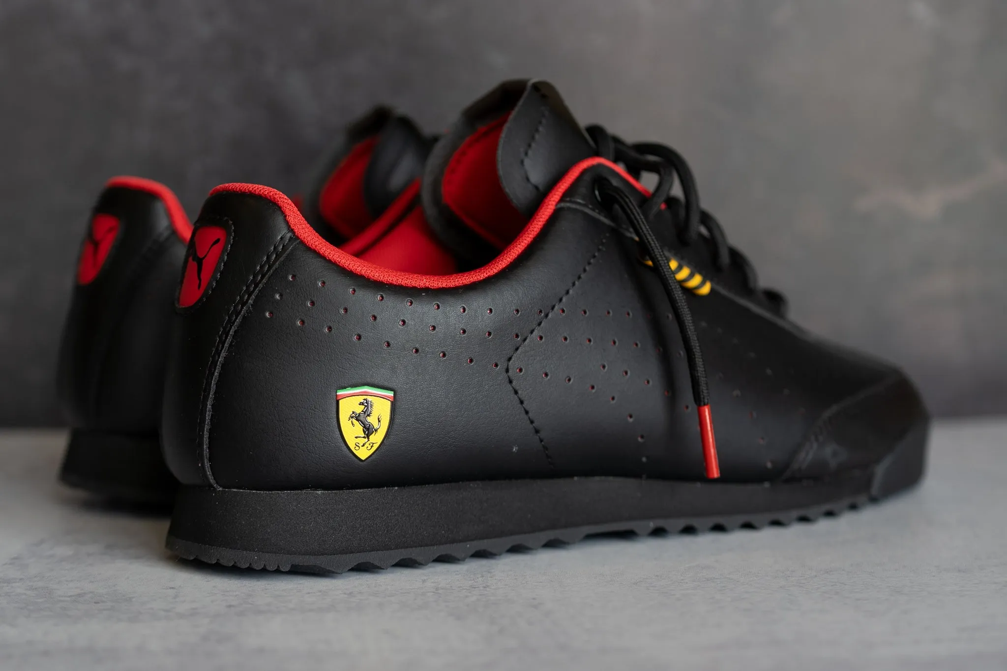 Puma Scuderia Ferrari Roma Via Motorsport (Puma Black)